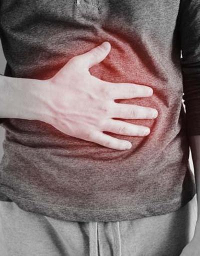 Göğüste yanma ve ağrı, ağza gelen acı-ekşi tat reflü habercisi Dar giysiler belirtileri artırıyor İşte reflüye karşı 13 önlem