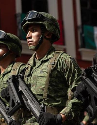 Meksikada akılalmaz olay Ordu üyelerinden şok hareket Suç örgütlerine sattılar...