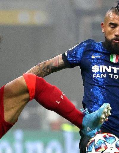 İtalyadan Galatasaray için Arturo Vidal iddiası