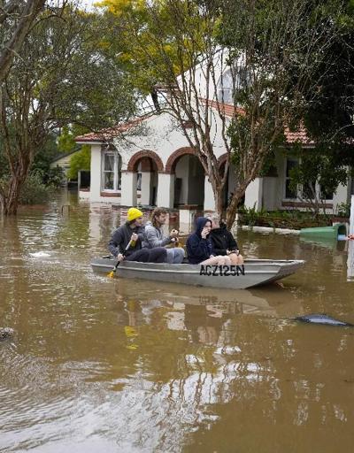 Avustralyada sel felaketi: 50 bin kişi tahliye ediliyor