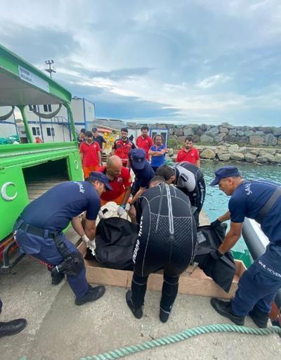 Trabzonda denize atlayan üniversitelinin cansız bedenine ulaşıldı