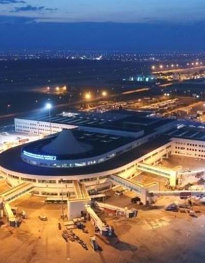 Bakan Karaismailoğlu: “Antalya Havalimanı’nda bin 34 uçak trafiği ile rekor tazelendi