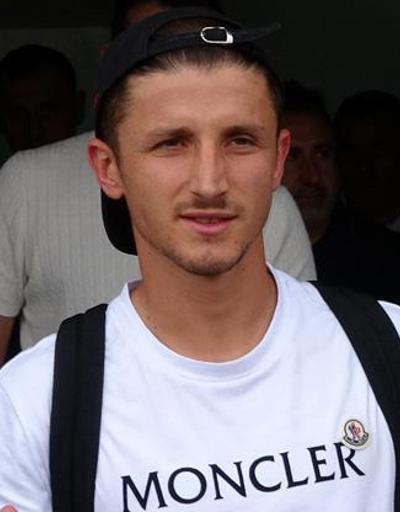 Trabzonspor Enis Bardhi transferini duyurdu