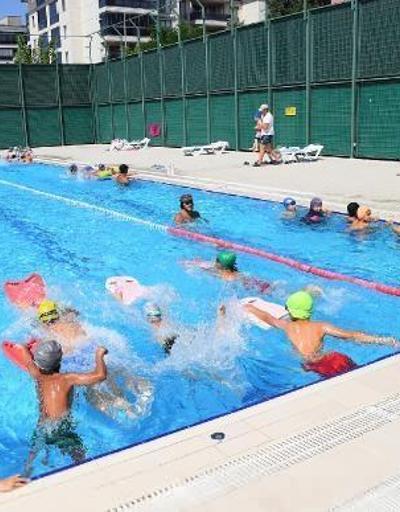 Osmangazi’de 12 bin çocuk yüzme öğrendi
