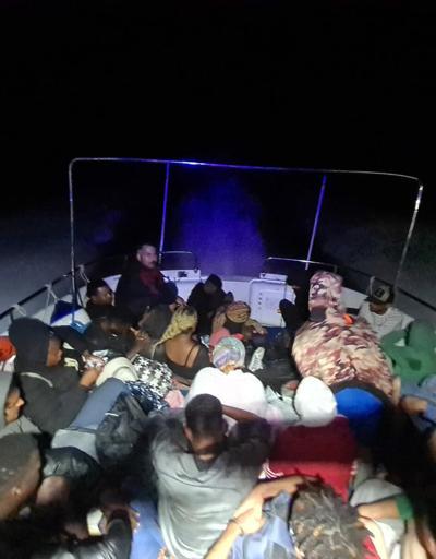 Yunanistanın geri ittiği 64 göçmen kurtarıldı