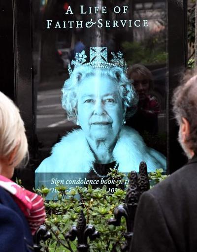 Kraliçe II. Elizabethin cenaze törenine 3 ülke davet edilmedi