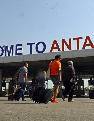Antalyaya bu yıl gelen turist sayısı 11 milyonu geçti