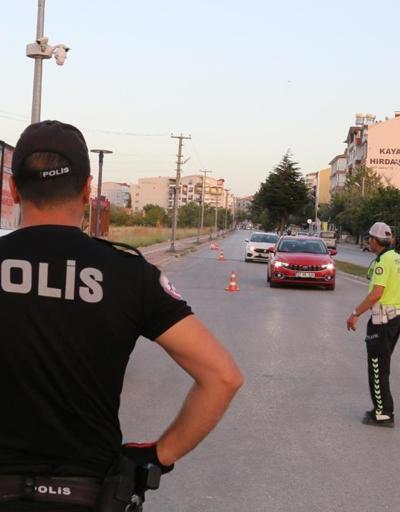 81 ilde Huzurlu Sokaklar ve Terör Suçları uygulaması; 642 kişi yakalandı