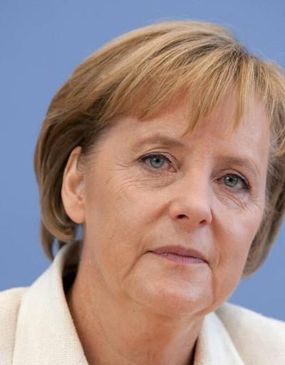 Almanya eski başbakanı Angela Merkele BMden ödül