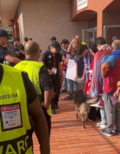 Fransız polisinden, Trabzonspor taraftarlarına tepki çeken arama