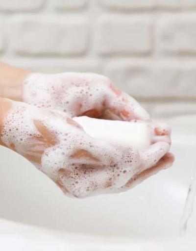 Bulaşıcı hastalıklardan korunmanın en kolay ve etkili yolu el yıkama