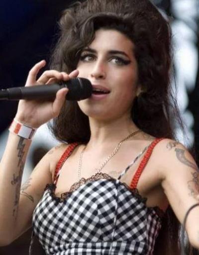 Amy Winehouseun hayatı dizi oluyor