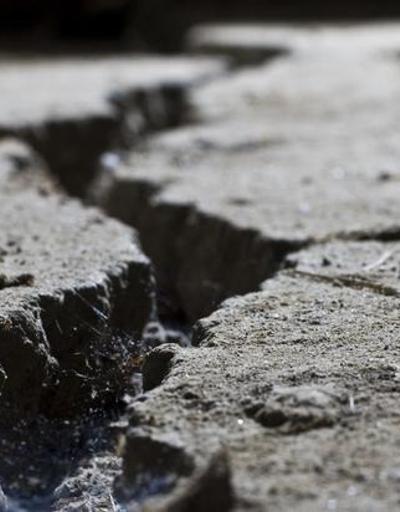SON DAKİKA: Kuşadası Körfezinde korkutan deprem