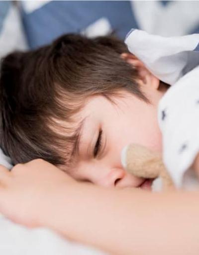 Çocuklarda Gece uyku terörü neden olur Bebeklerde gece terörü önlemenin yolları Bu yöntemler uyku terörünü geçiriyor
