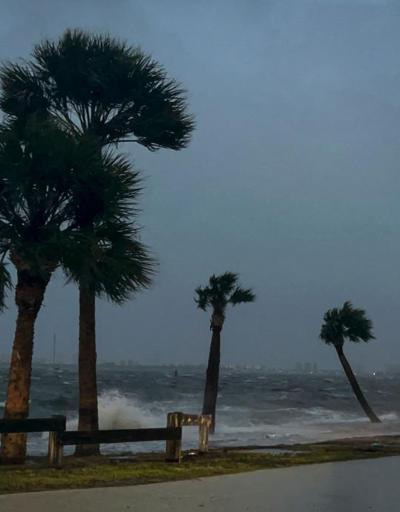 Floridayı Nicole Kasırgası vurdu
