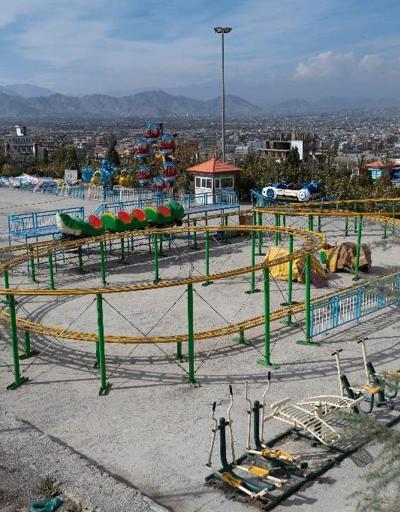 Taliban, kadınların Kabildeki parklara girişini yasakladı