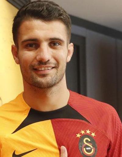 Juventus Galatasarayın yıldızını istiyor Leo Dubois sürprizi