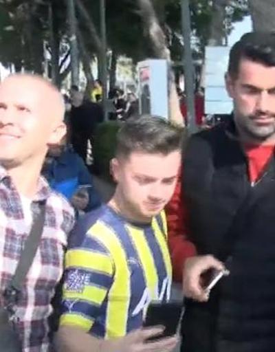Fenerbahçe taraftarından Volkan Demirele yoğun ilgi