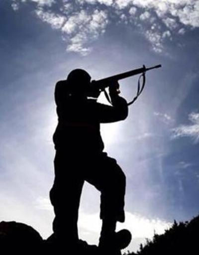 SON DAKİKA: 4 PKKlı terörist teslim oldu