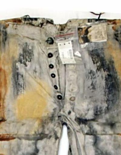 Dünyanın bilinen en eski kot pantolonu 114 bin dolara satıldı