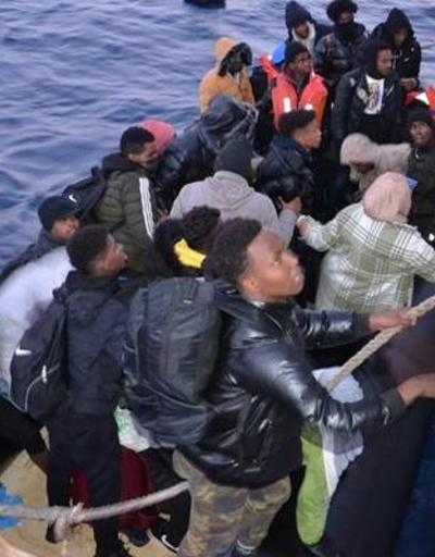 Yunanistanın ölüme ittiği 116 düzensiz göçmen kurtarıldı