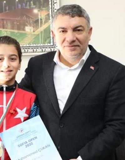 10 yaşındaki Muhammed, Avrupa şampiyonu oldu