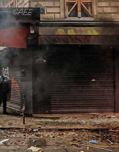 Terör örgütü PKK yandaşları Pariste: Sokakları savaş alanına çevirdiler