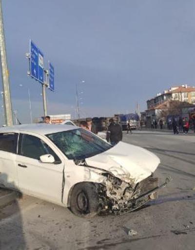 Aksaray’da TIR ile otomobil çarpıştı: 5 yaralı