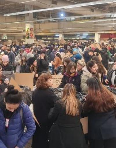 Binlerce kişi yardımları düzenlemek için gönüllü oldu
