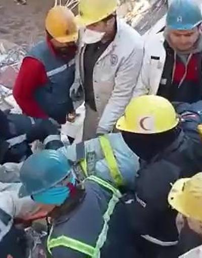 82 saat sonra enkazdan madenciler kurtardı