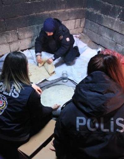 Vanda 58 mahallede kadınlar tandırları depremzedeler için yaktı