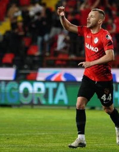 Beşiktaş, Gaziantep FKdan Maximi kiraladı