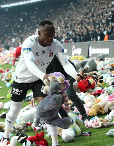 Beşiktaşın oyuncak kampanyası dünya basınında