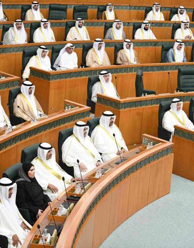 Kuveytte Anayasa Mahkemesi parlamento seçim sonuçlarını iptal etti