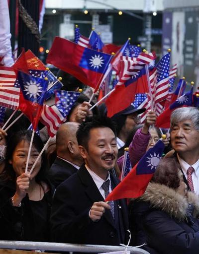 Bir yanda destek, diğer yanda protesto: Tayvan lideri New Yorkta böyle karşılandı