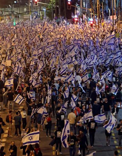 Binlerce kişi yine sokaklara döküldü: İsrailde protestolar sürüyor