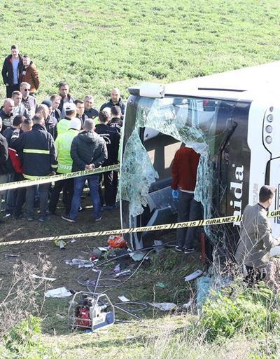Servis otobüsü kaza yaptı: 3 işçi öldü
