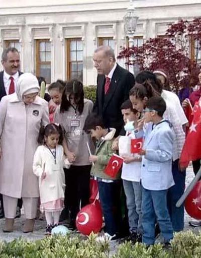 Cumhurbaşkanı Erdoğan, İstanbul Boğazında TCG Anadolu gemisini uğurladı