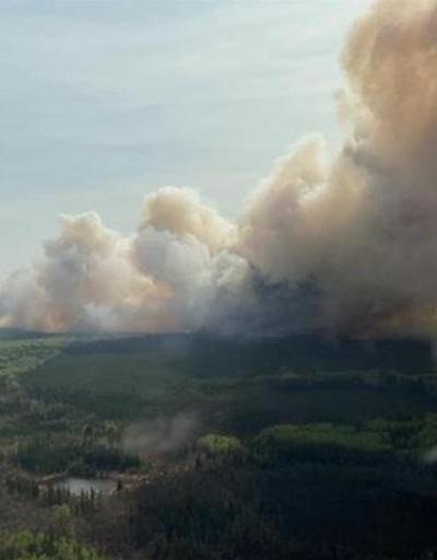 Kanadada yüzün üstünde orman yangını