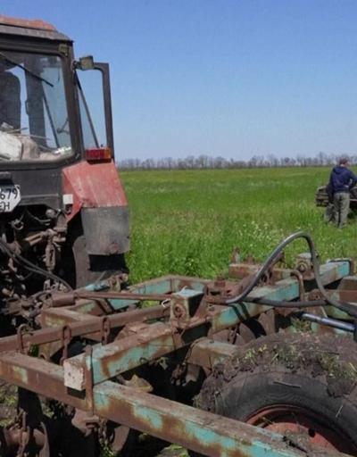 Ukraynalı çiftçiler ölüme meydan okuyor