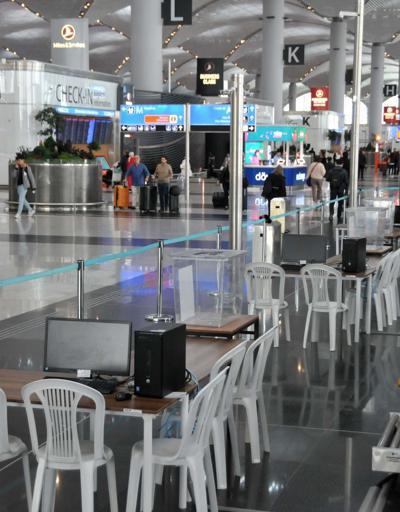 İstanbul Havalimanında 2. tur için seçim sandıkları hazır