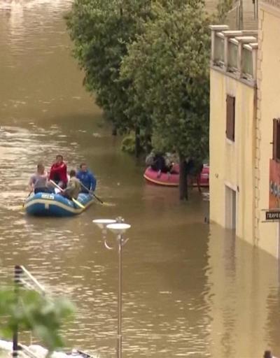 İtalyanın kuzeyini sel vurdu: 8 ölü