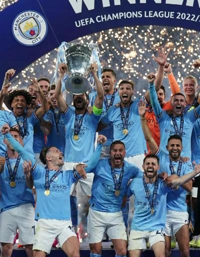 Şampiyon Manchester City Kupayı kaldıran ilk Türk: İlkay Gündoğan