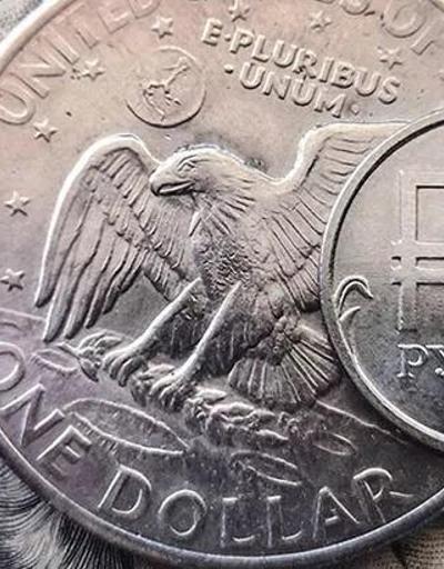 Rus rublesi, ABD doları karşısında bir yılın en düşük seviyesine geriledi