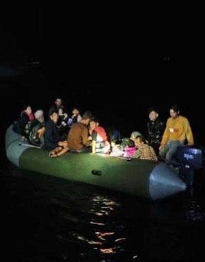 Ayvacık açıklarında 30 kaçak göçmen yakalandı