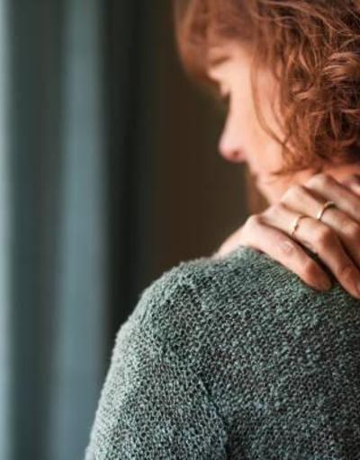 Bu hatalar omuzları yıpratıyor Omuz ağrısına yol açabilen hastalıklara dikkat Omuz ağrılarından korunmak için 5 önemli nokta
