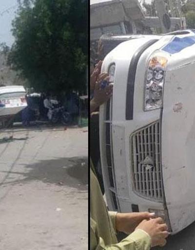 İran’da öfkeli kalabalık polis aracını ateşe verdi