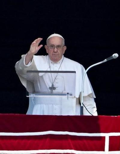 Papa Francisten İsveçte Kuran-ı Kerim yakılmasına tepki: Öfke ve tiksinti duyuyorum