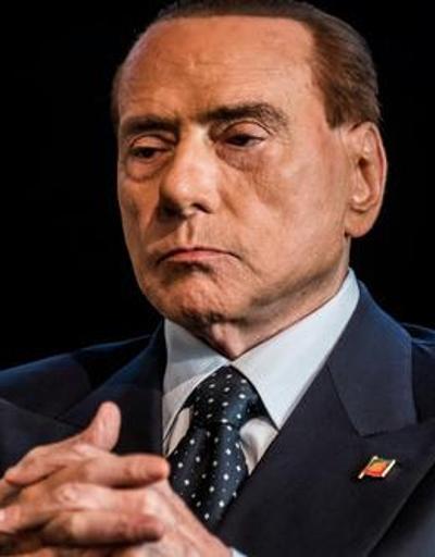 Berlusconi’nin vasiyeti açıklandı: Mirasından 100 milyon euroyu sevgilisine ayırdı