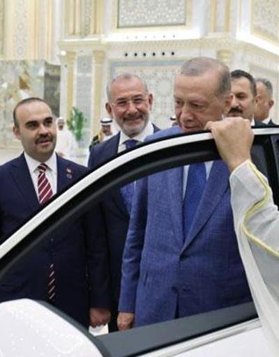 Cumhurbaşkanı Erdoğan, Al Nahyan’a TOGG hediye etti
